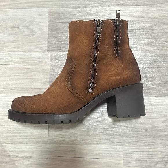 Eric Michael Women’s brown suede boots Size 7.5 - Picture 6 of 8